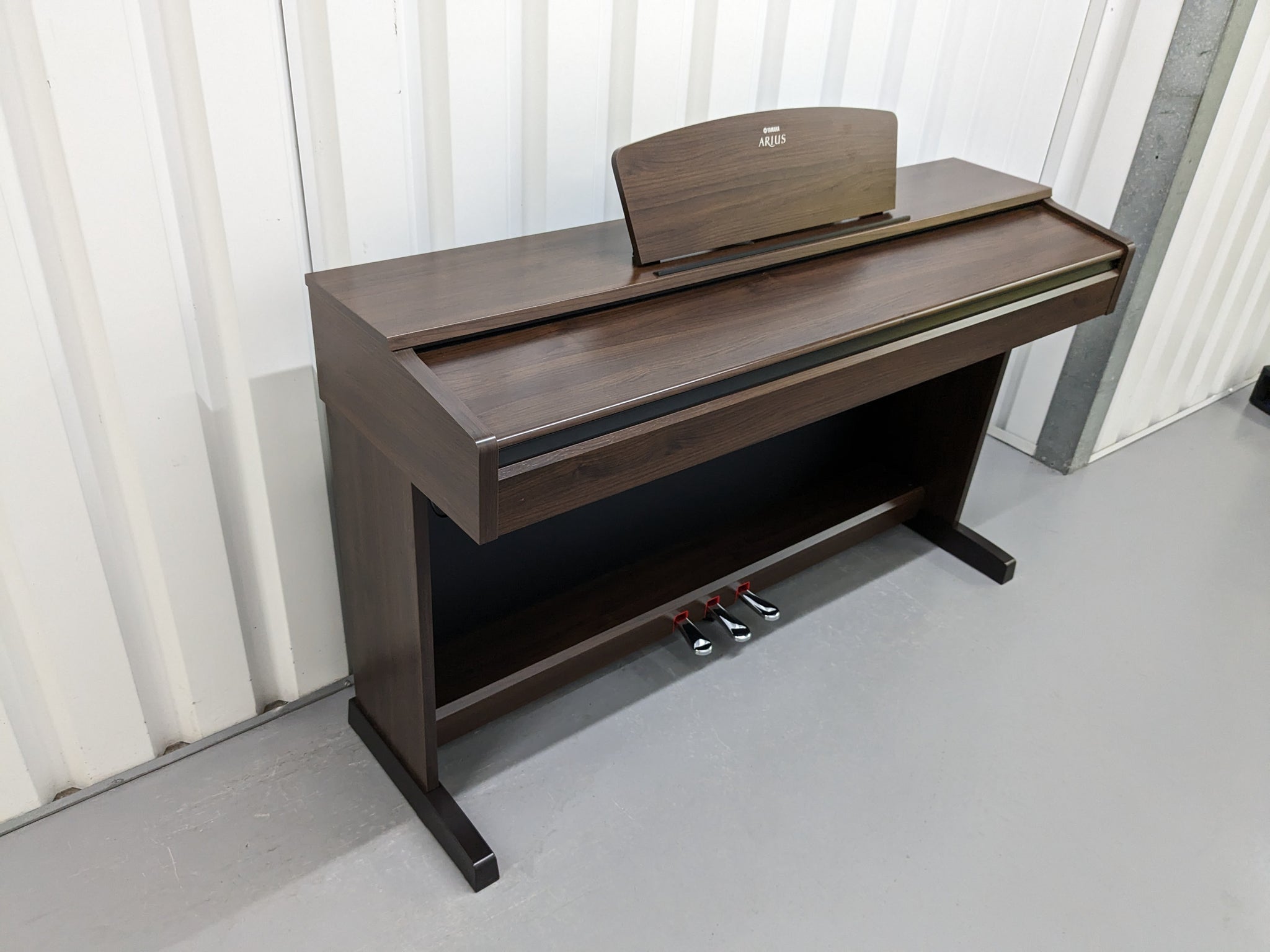 YAMAHA ARIUS 電子ピアノ YDP-140 ヤマハ | YDP-140 - ARIUS（アリウス） - 概要