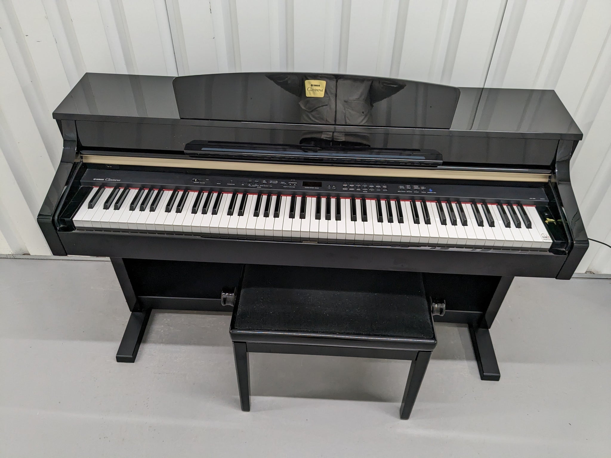 Yamaha Clavinova CLP-330PE glossy black polished ebony Piano stock #23 –  Sulinda Music