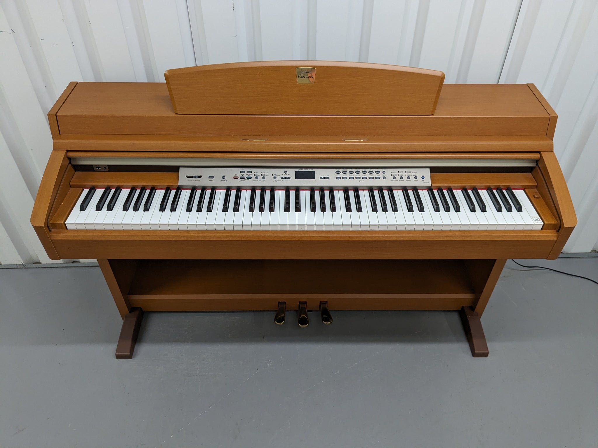 Yamaha Clavinova CLP-240 Digital Piano in cherry wood finish