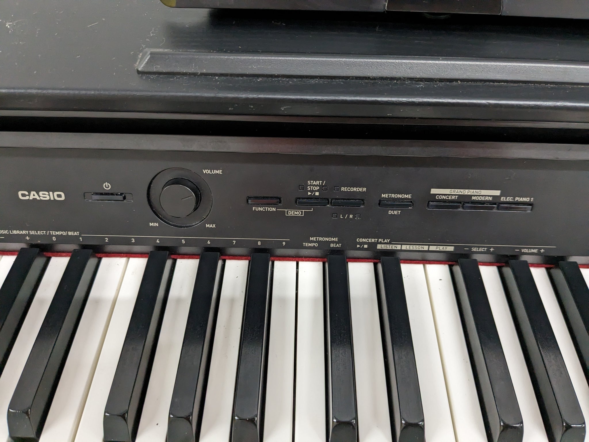 Casio Privia PX-760 Slim Digital Piano slim in satin black Casio Privia PX-760 Slim Digital Piano slim in satin black