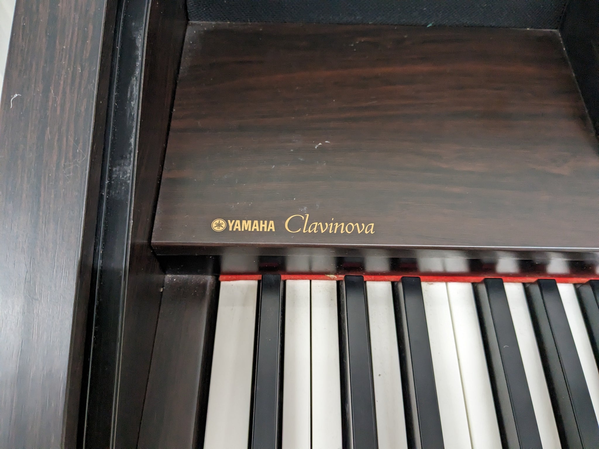 Yamaha Clavinova CVP-203 digital piano arranger in rosewood