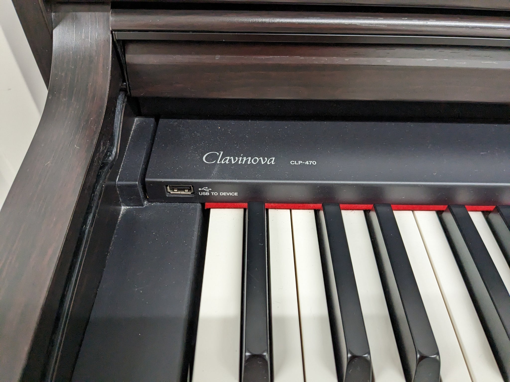 Yamaha Clavinova CLP-470 rosewood with wooden keys action + stool stoc –  Sulinda Music