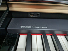 Load image into Gallery viewer, YAMAHA CLAVINOVA CLP-370PE DIGITAL PIANO + STOOL IN GLOSSY BLACK stock nr 23454
