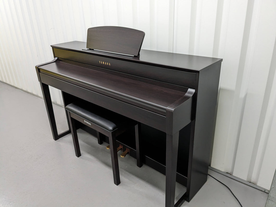 Yamaha Clavinova CLP-535 digital piano and stool in dark rosewood finish stock number 23488