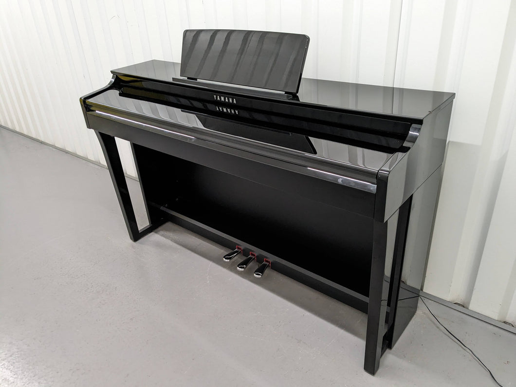 Yamaha Clavinova CLP-625PE digital piano gloss black polished ebony stock #24032