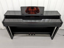 Load image into Gallery viewer, Yamaha Clavinova CLP-625PE digital piano gloss black polished ebony stock #24032
