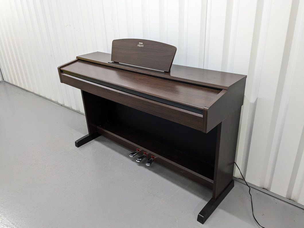 Yamaha Arius YDP-140 digital piano in rosewood finish stock # 24035