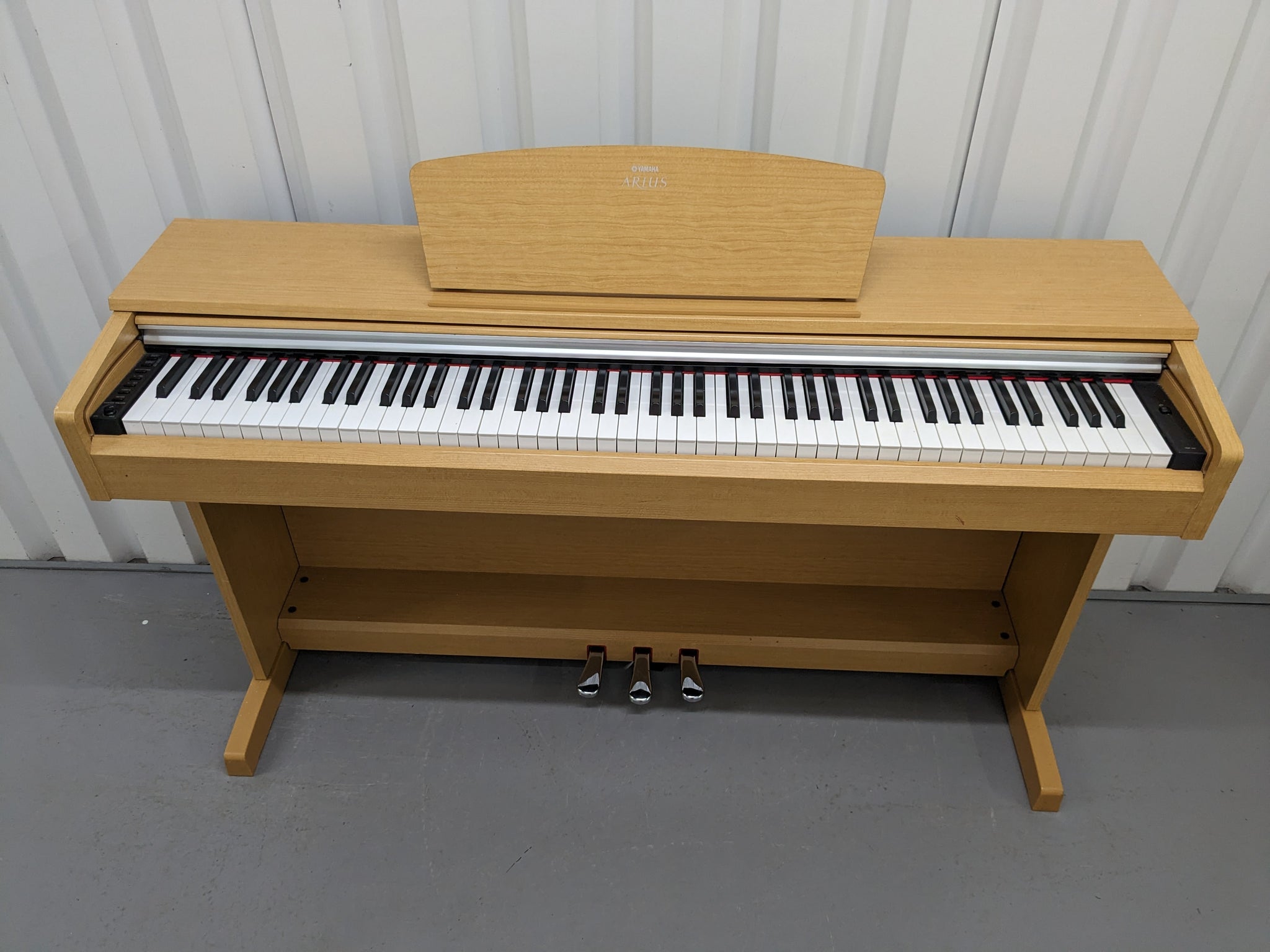 Yamaha Arius YDP-141 digital piano in cherry wood / light oak stock # –  Sulinda Music