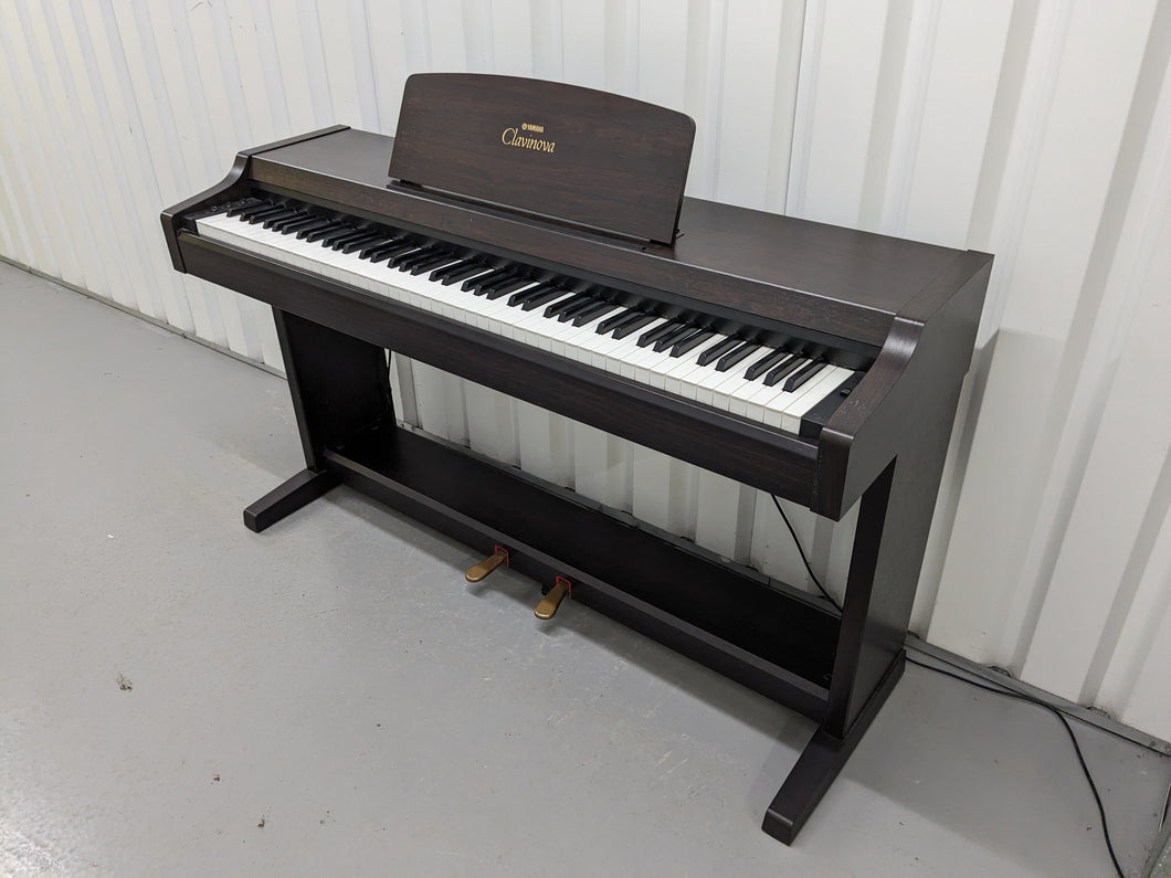 Yamaha Clavinova CLP-810s Digital full size Piano in dark rosewood stock # 24091