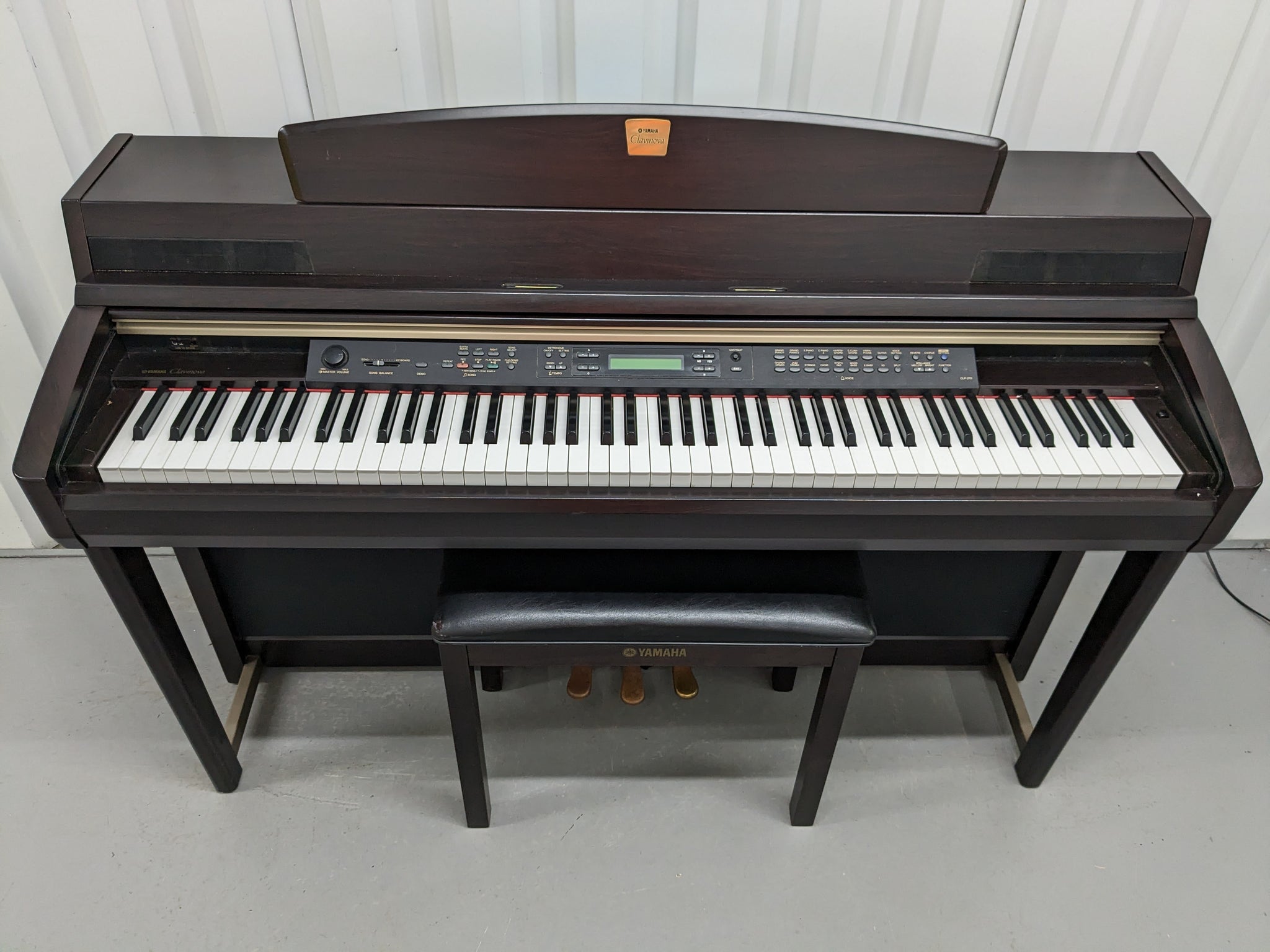 YAMAHA CLAVINOVA CLP-270 DIGITAL PIANO AND STOOL IN DARK ROSEWOOD stoc –  Sulinda Music