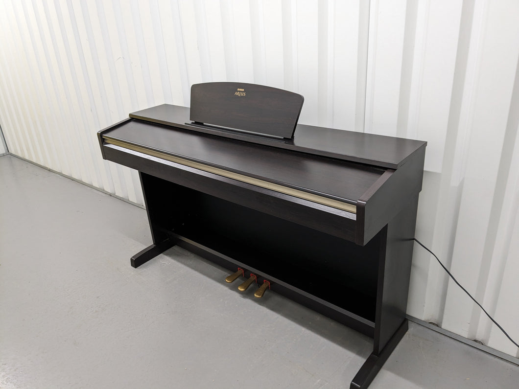 Yamaha Arius YDP-161 Digital Piano dark rosewood clavinova keyboard stock #24108