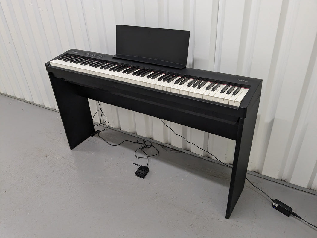 Roland FP30 88 Key Weighted Keys Portable black piano with stand and pedal stock # 24120