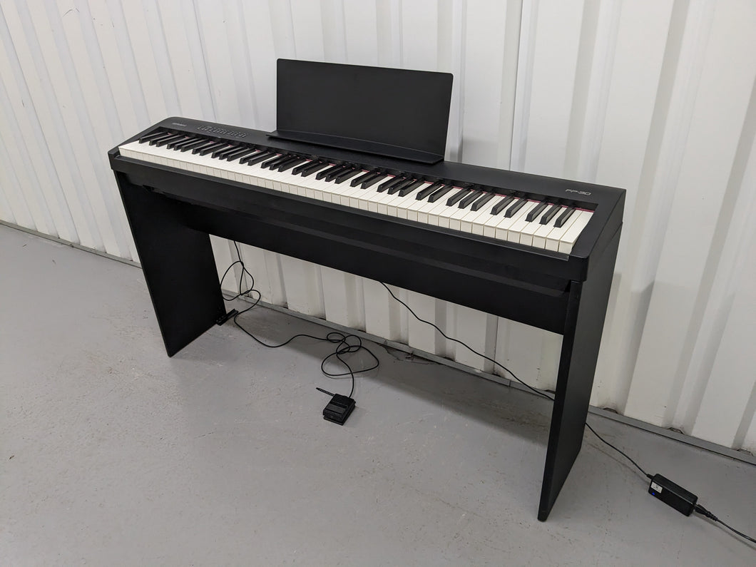 roland fp-30 stand and pedals Roland FP30 88 Key Weighted Keys Portable black piano with stand and p – Sulinda Music