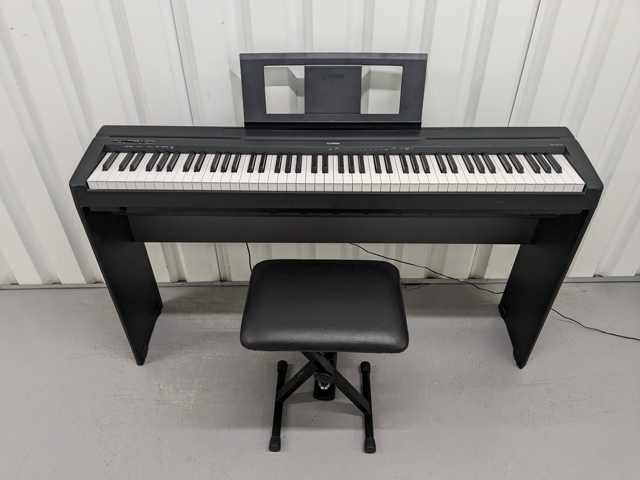 yamaha p45b pedal Yamaha P-45 digital portable piano + stand + sustain pedal + stool sto – Sulinda Music