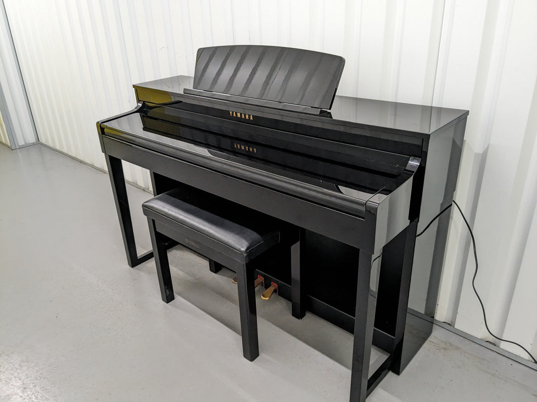 Yamaha Clavinova CLP-470 digital piano polished ebony glossy black stock #24165