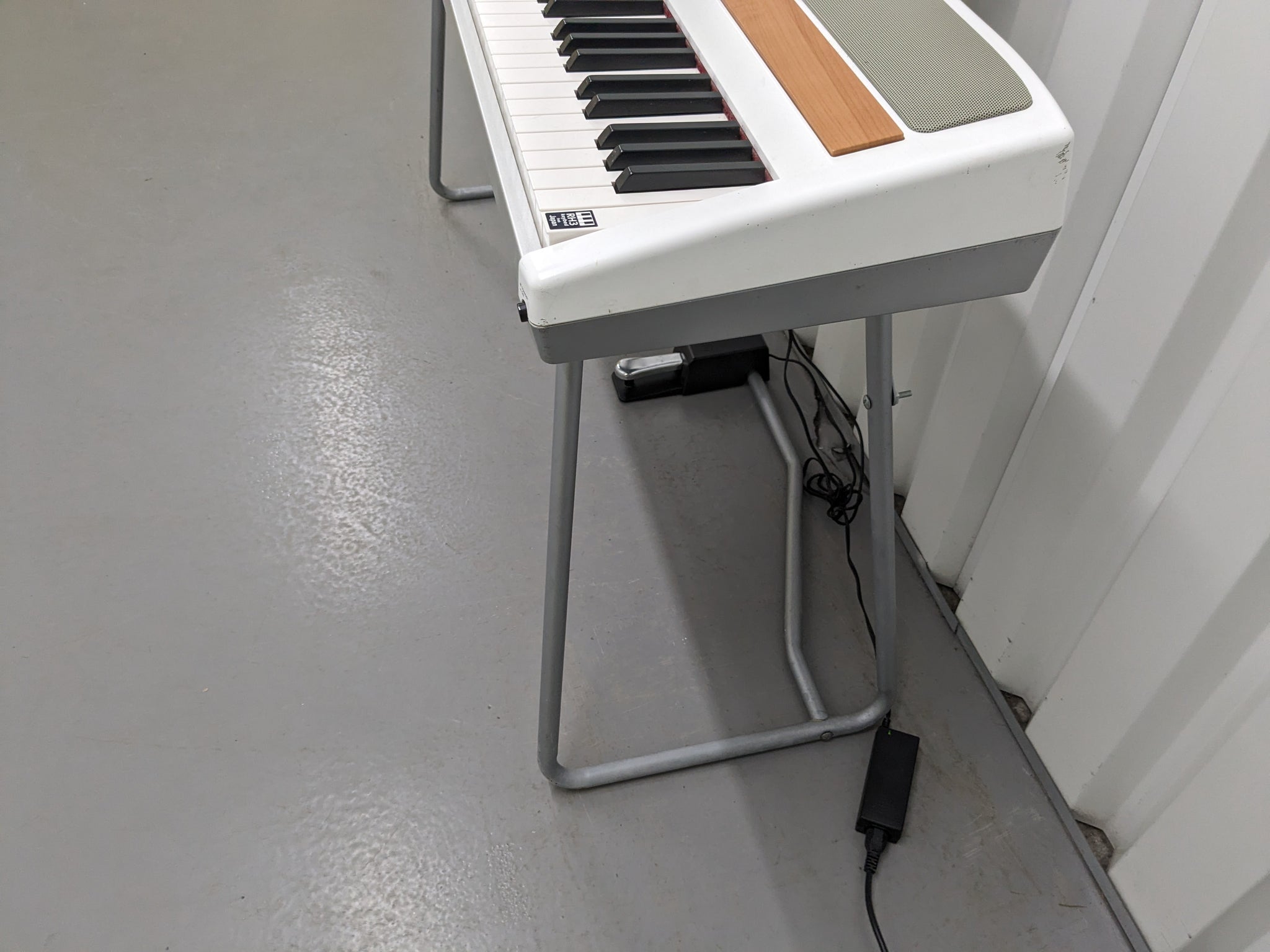 korg sp 250 pedal KORG SP-250 88 Key professional Piano with stand and sustain pedal sto – Sulinda Music