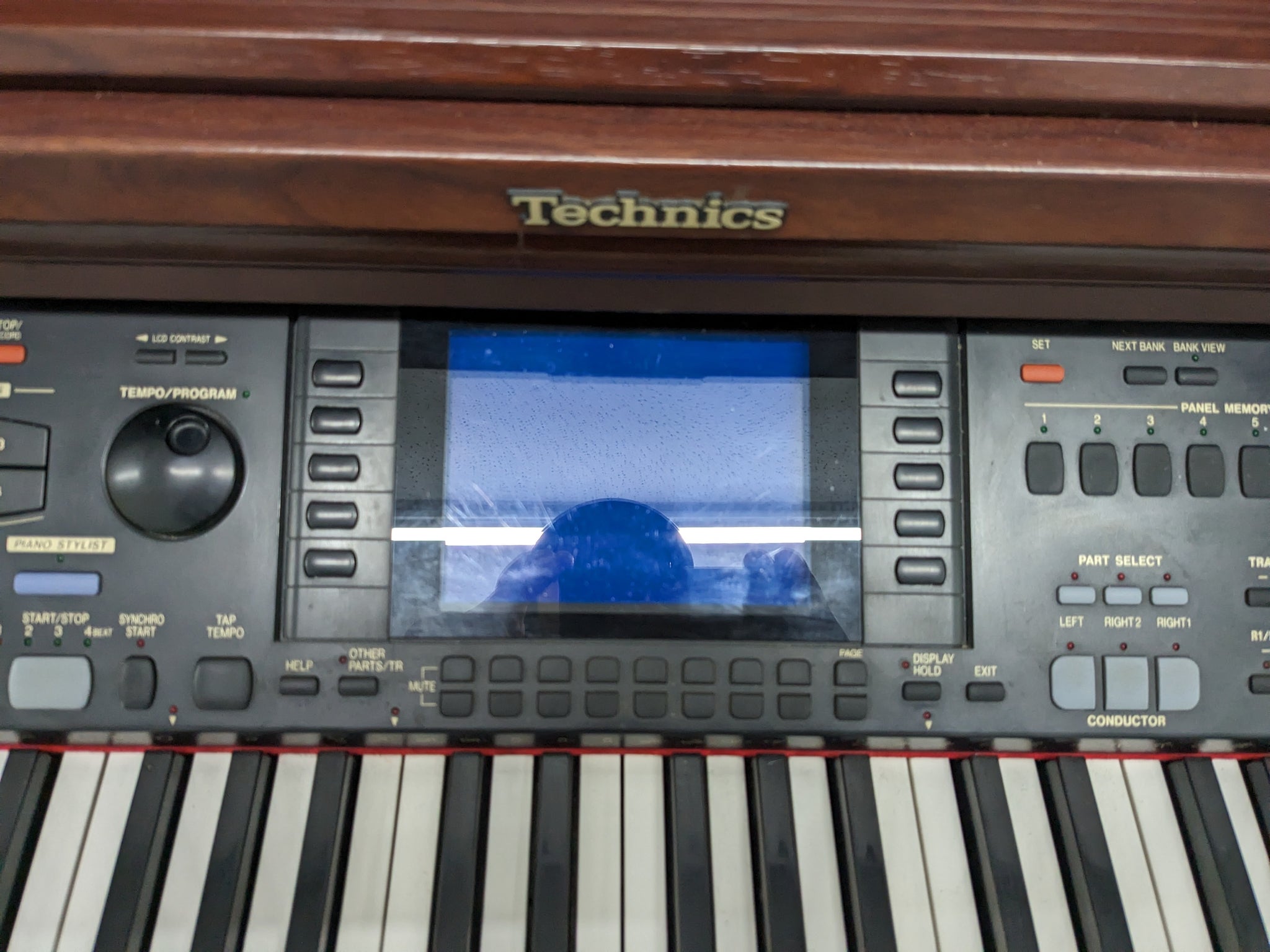 Technics SX-PR702 digital piano / arranger in mahogany finish stock nu –  Sulinda Music