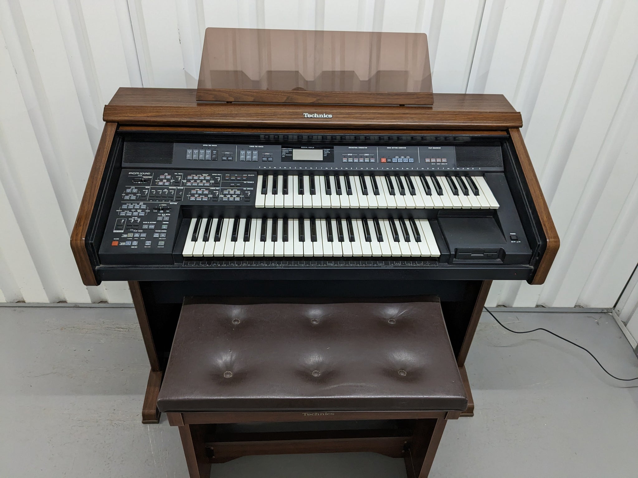 Technics EX35 Electric Organ and organ stool in mahogany finish stock #24207