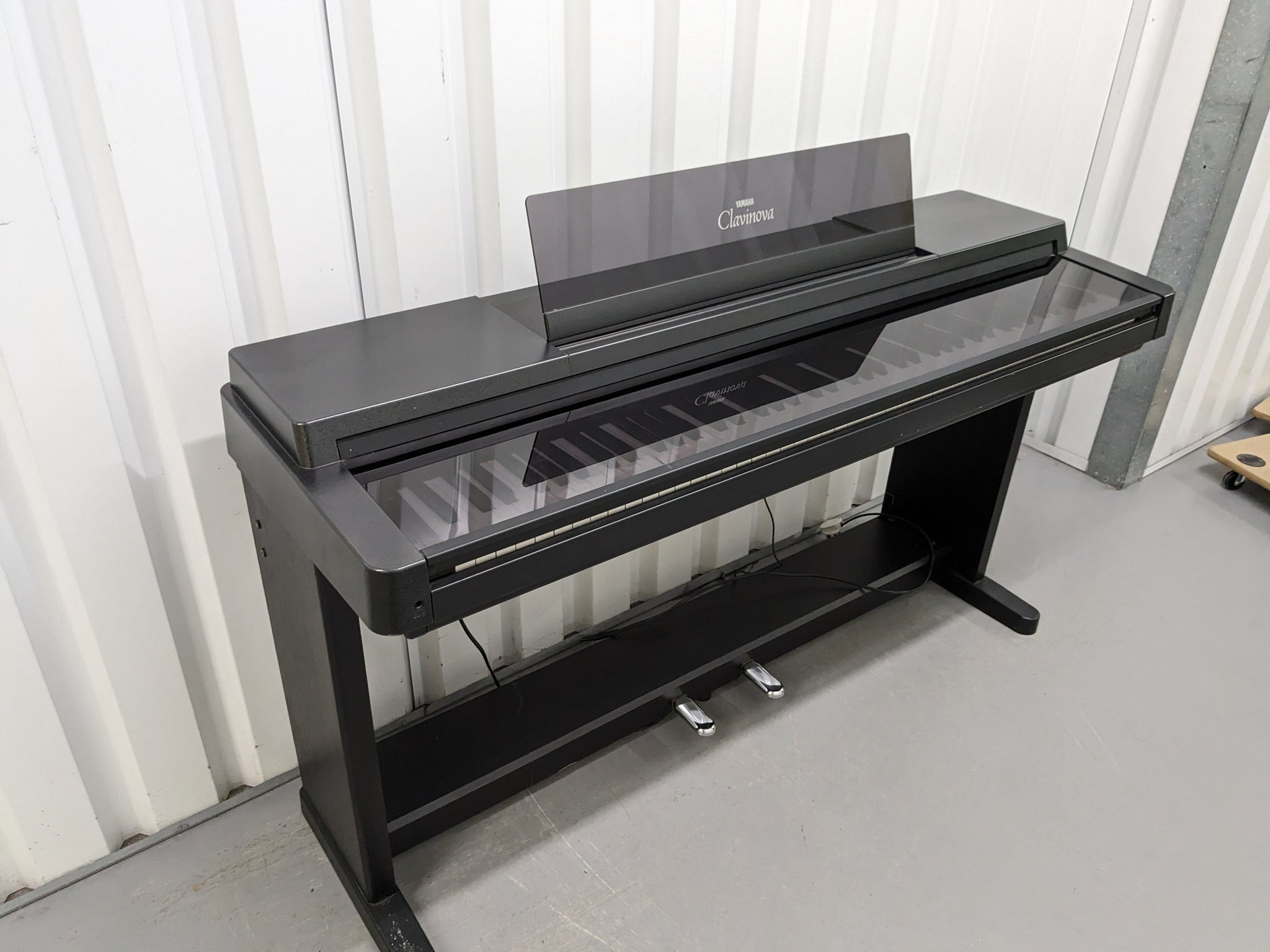 【引取り限定】 Yamaha Clavinova CLP-550 黒色 椅子付き 電子ピアノ YAMAHA Clavinova CLP-550 値下げ】YAMAHA Clavinova CLP