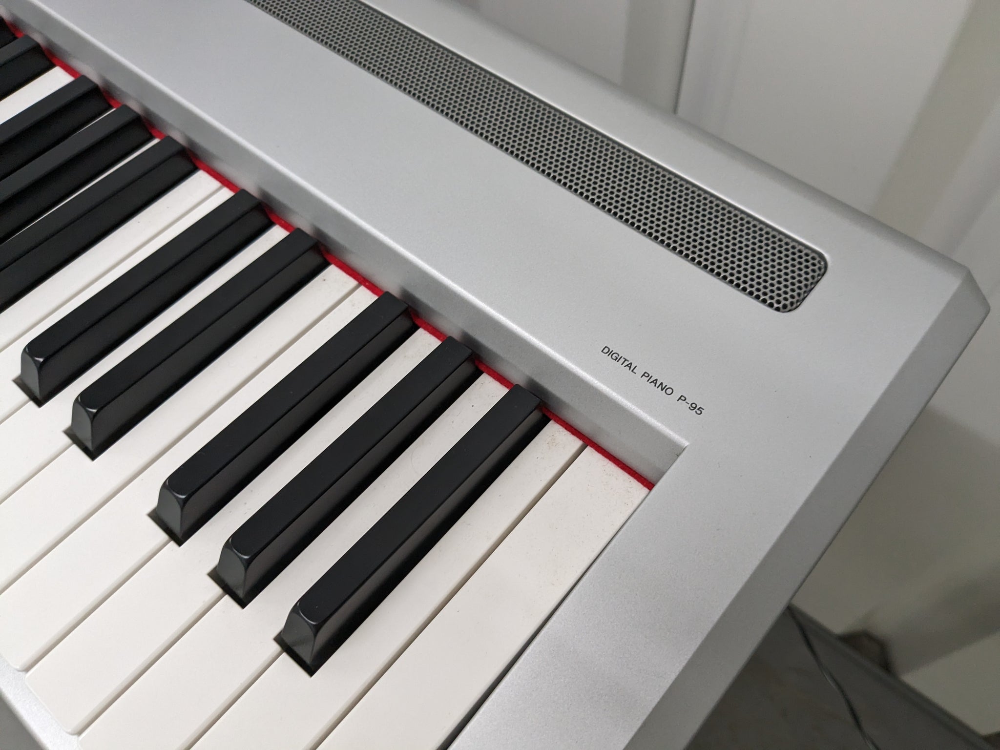 Yamaha P95 digital portable piano with stand and 3 pedals