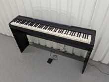 Load image into Gallery viewer, Yamaha P95 digital portable piano and fixed stand in black finish stock #24241
