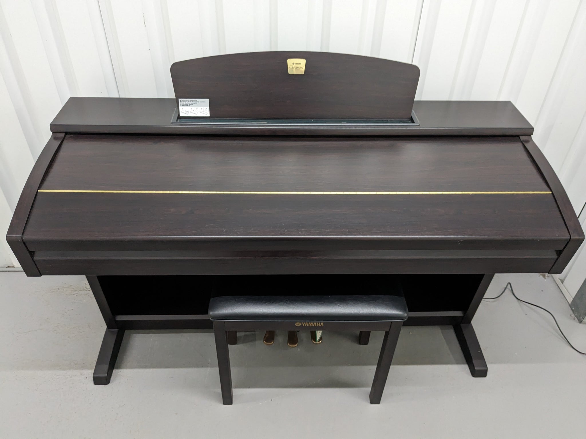 Yamaha Clavinova CVP-403 Digital Piano arranger and stool in 