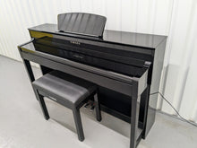 Load image into Gallery viewer, Yamaha Clavinova CLP-535 CLP-535PE Digital Piano in gloss black stock # 24312
