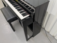 Load image into Gallery viewer, Yamaha Clavinova CLP-535 CLP-535PE Digital Piano in gloss black stock # 24312
