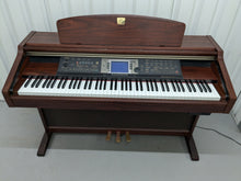 Load image into Gallery viewer, Yamaha Clavinova CVP-206 piano arranger in mahogany finish stock nr 24324
