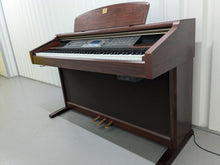 Load image into Gallery viewer, Yamaha Clavinova CVP-206 piano arranger in mahogany finish stock nr 24324
