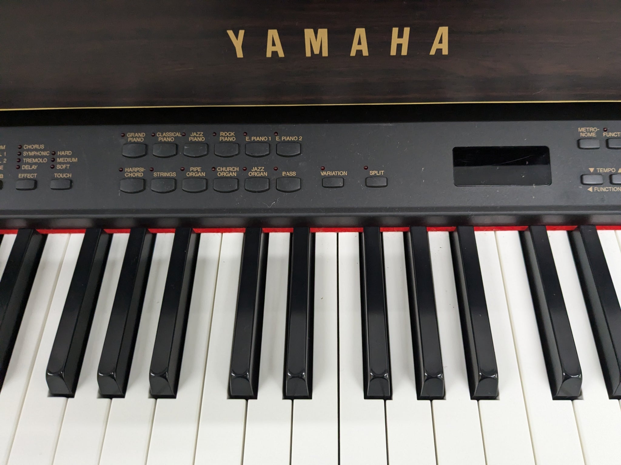 YAMAHA CLAVINOVA CLP-880 high end Digital Piano in dark rosewood