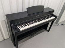 Load image into Gallery viewer, Yamaha Clavinova CLP-735 in satin black with stool and manuals stock nr 24354
