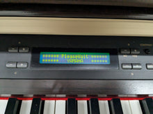 Load image into Gallery viewer, Yamaha Clavinova CLP-970 Digital Piano in dark rosewood stock nr 24350
