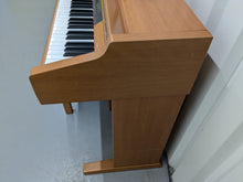 Load image into Gallery viewer, Yamaha Clavinova CLP-950 Digital Piano and stool in cherry wood finish stock nr 24357
