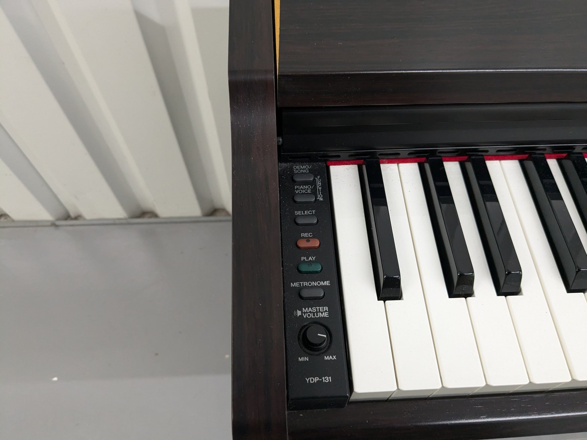 Yamaha Arius YDP-131 digital piano in dark rosewood finish