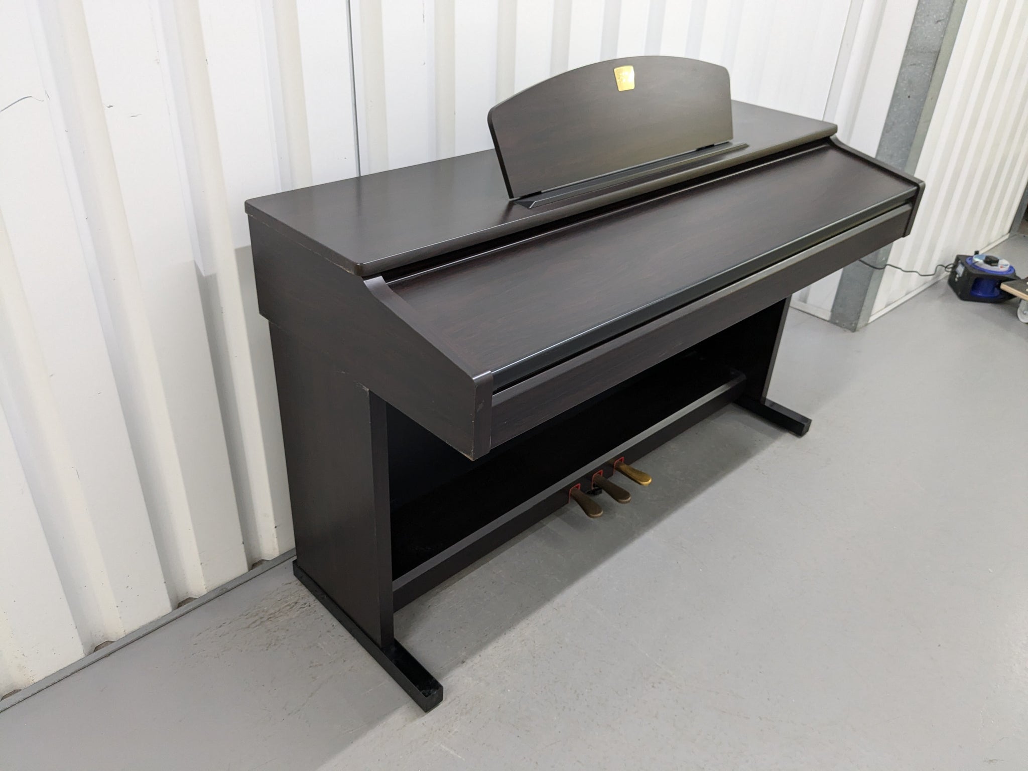 ヤマハ　電子ピアノ　Clavinova CVP-201 Yamaha Clavinova CVP-201 Digital Piano arranger Full Size 88 keys