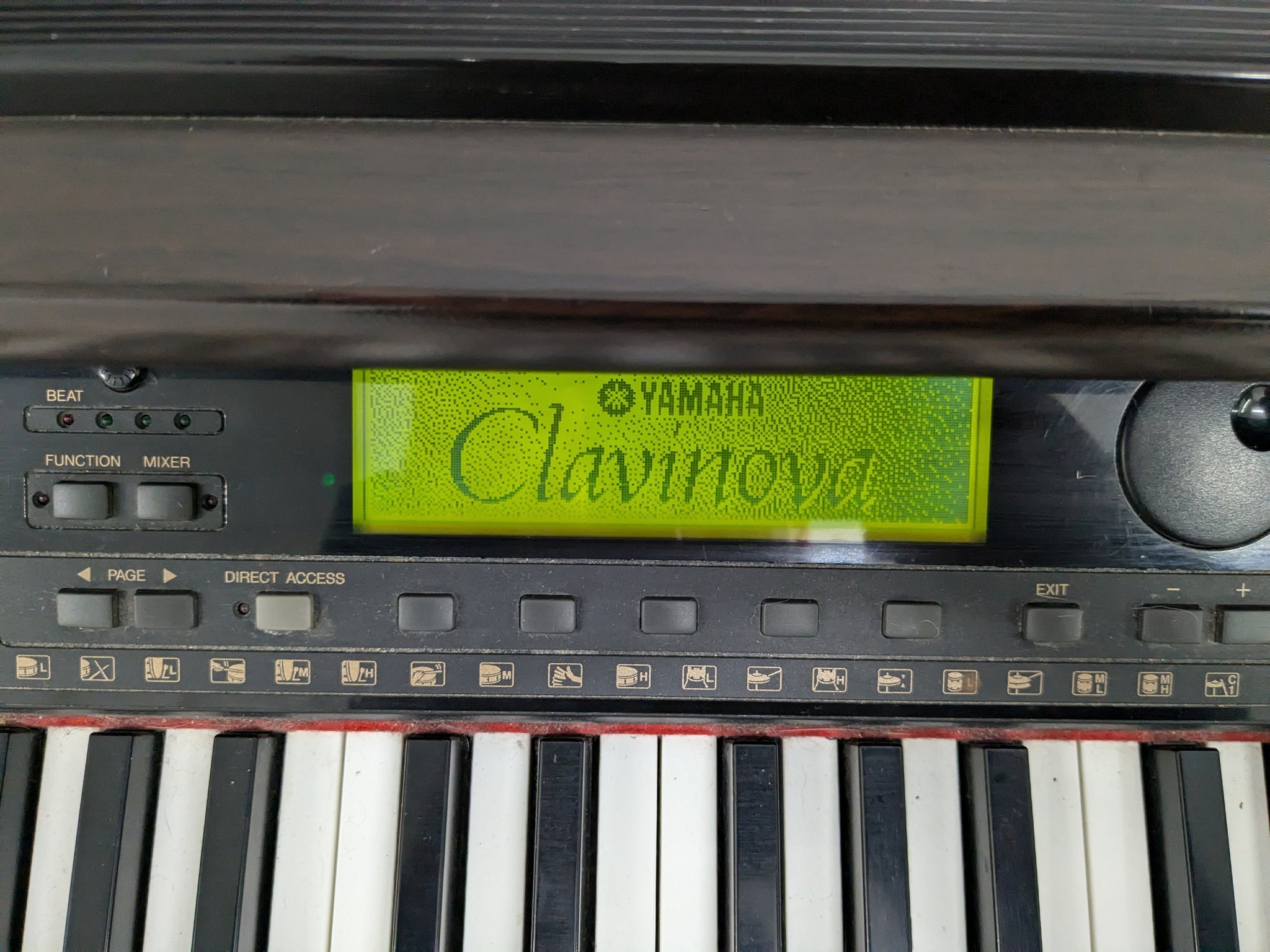 Yamaha Clavinova CVP-103 digital piano arranger in dark rosewood