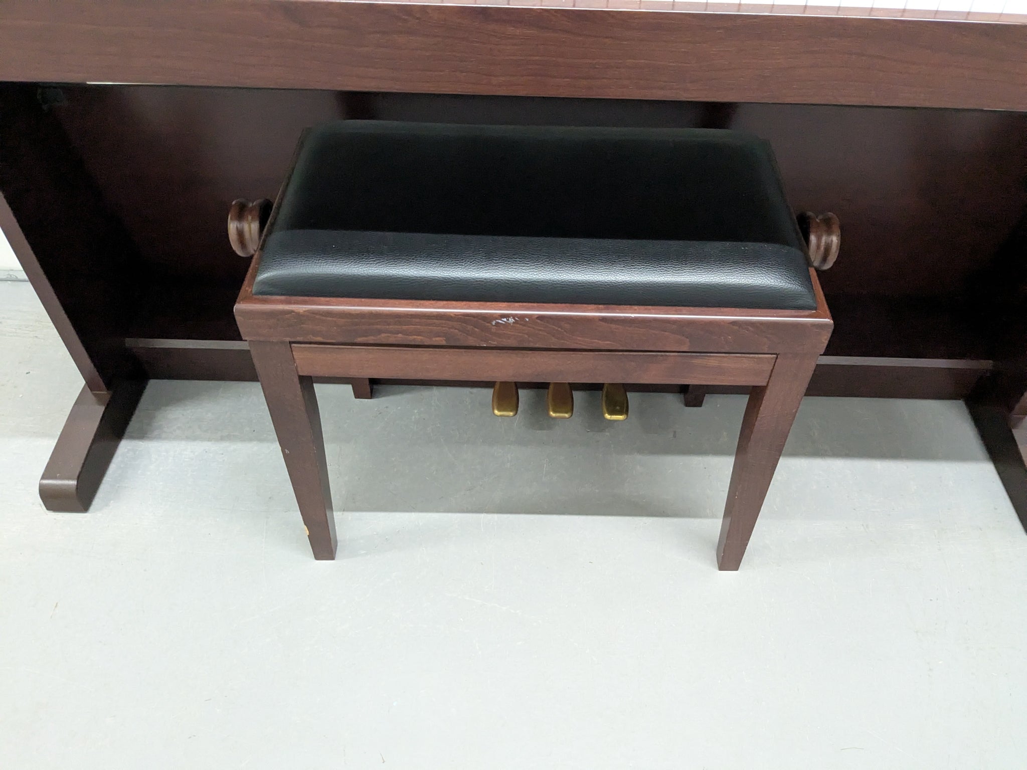 TECHNICS SX-PX662 DIGITAL PIANO AND STOOL IN MAHOGANY stock number