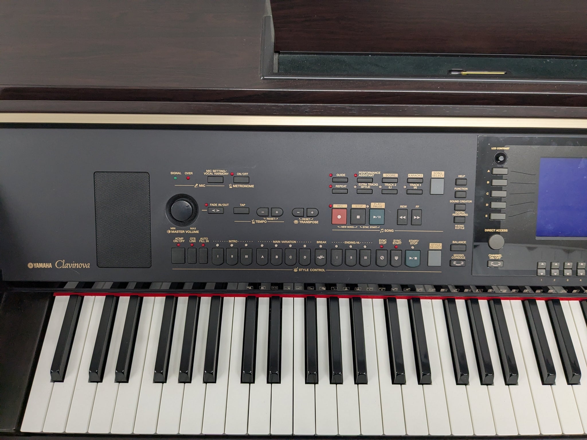 【YAMAHA Clavinova】CVP303 Yamaha Clavinova CVP-303 digital piano arranger and stool in