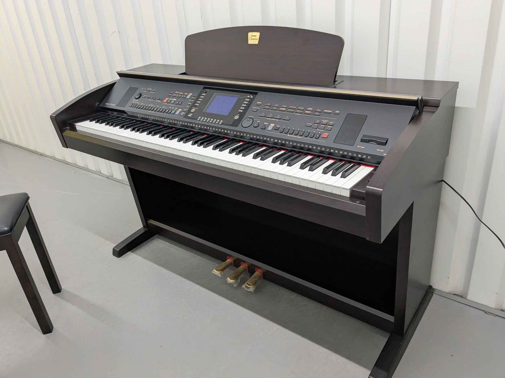 Yamaha Clavinova CVP-303 Digital Piano arranger + stool in dark