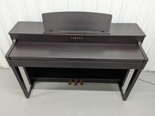 Load image into Gallery viewer, Yamaha Clavinova CLP-470 in dark rosewood with wooden keys action + stool #25009
