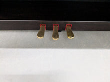 Load image into Gallery viewer, Yamaha Clavinova CLP-470 in dark rosewood with wooden keys action + stool #25009
