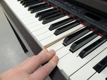 Load image into Gallery viewer, Yamaha Clavinova CLP-470 in dark rosewood with wooden keys action + stool #25009
