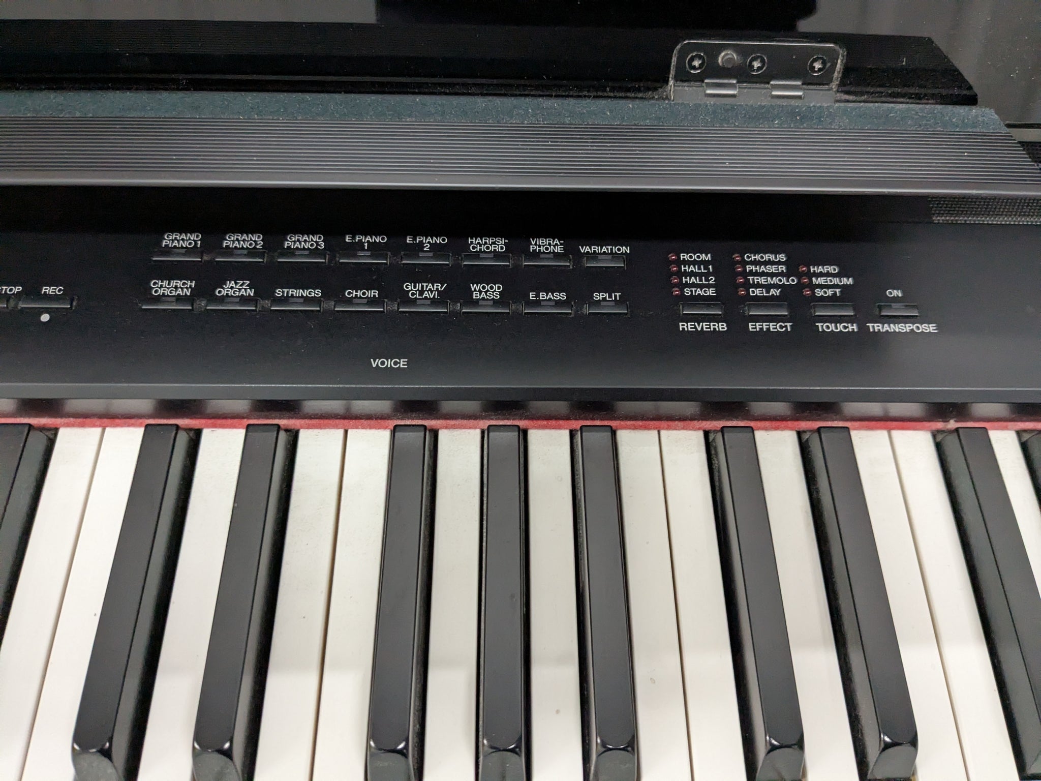 YAMAHA Clavinova MODUS CLP-F01 in Polished Ebony+Orange with stool