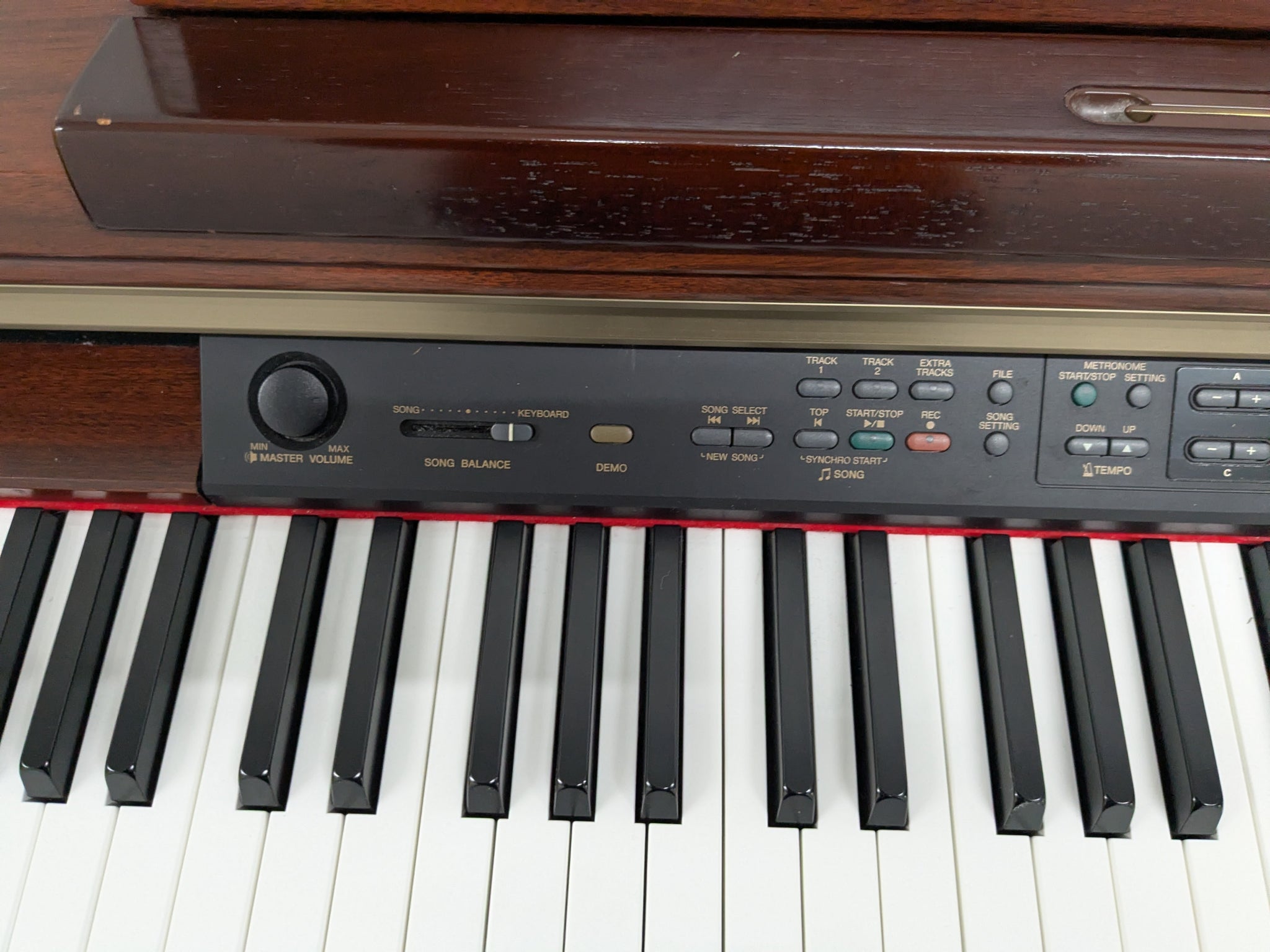 Yamaha Clavinova CLP-150 digital piano and stool in mahogany stock