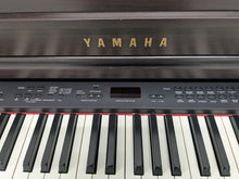 Load image into Gallery viewer, Yamaha Clavinova CLP-470 in dark rosewood with wooden keys action + stool #25049
