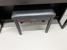 Load image into Gallery viewer, Yamaha Clavinova CLP-470 in dark rosewood with wooden keys action + stool #25049
