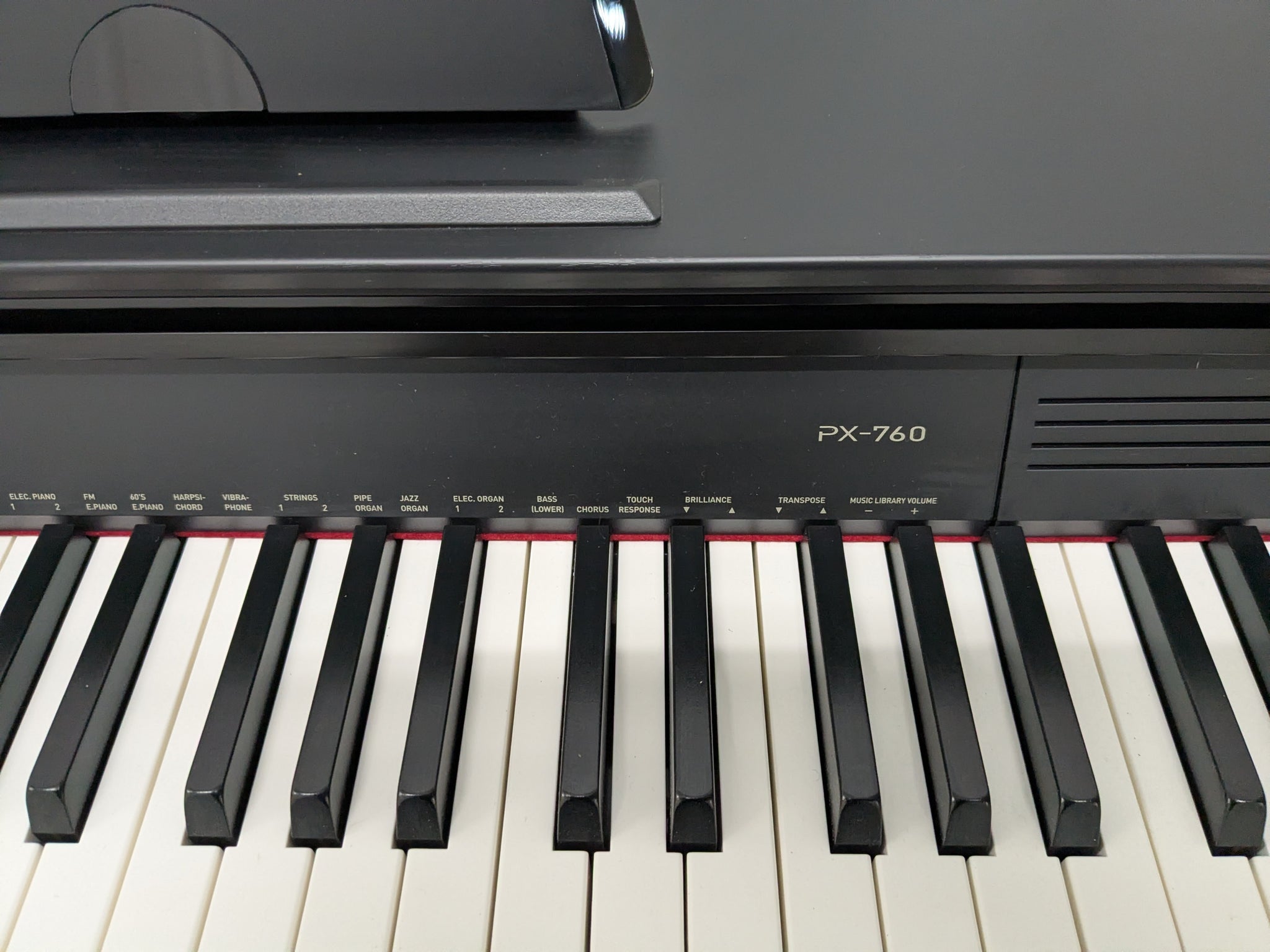 Casio Privia PX-760 Slim Digital Piano slim in satin black