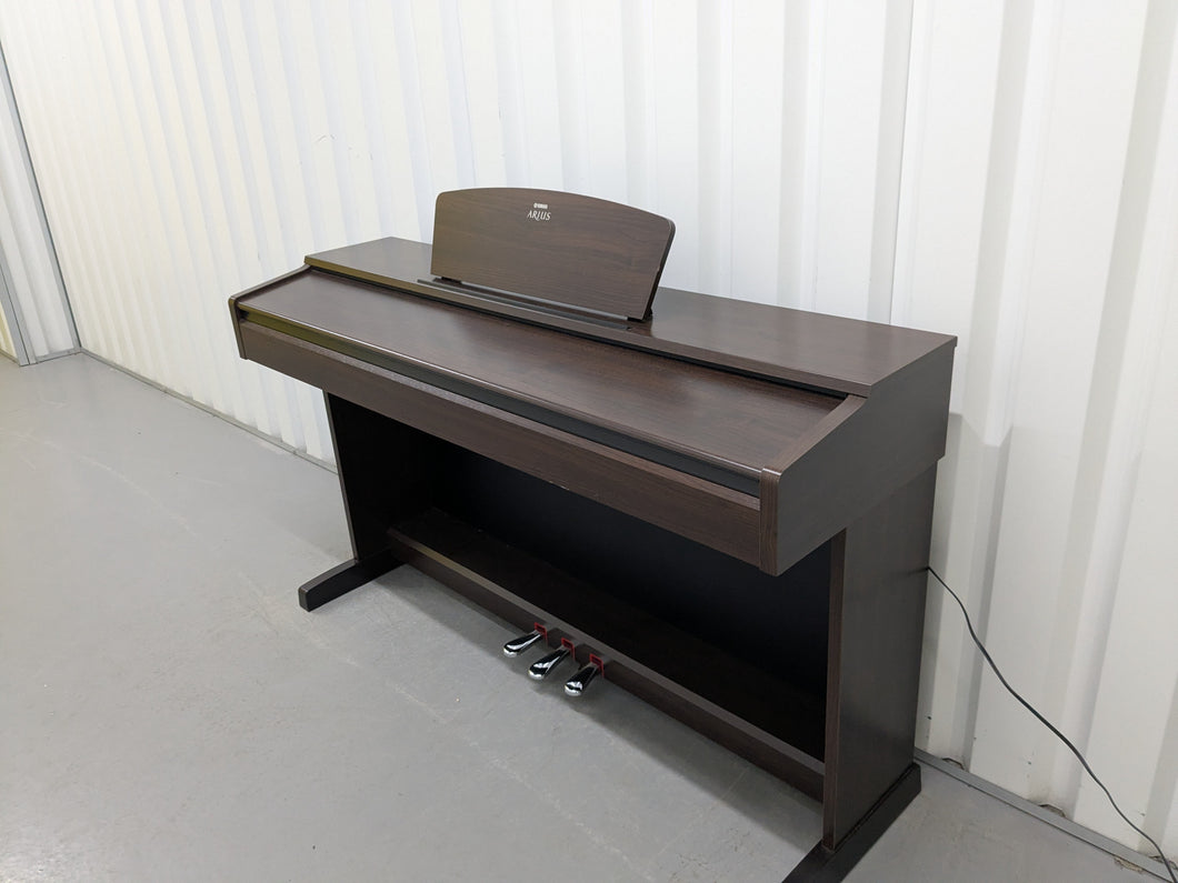 Yamaha Arius YDP-140 digital piano in dark rosewood finish stock # 25120