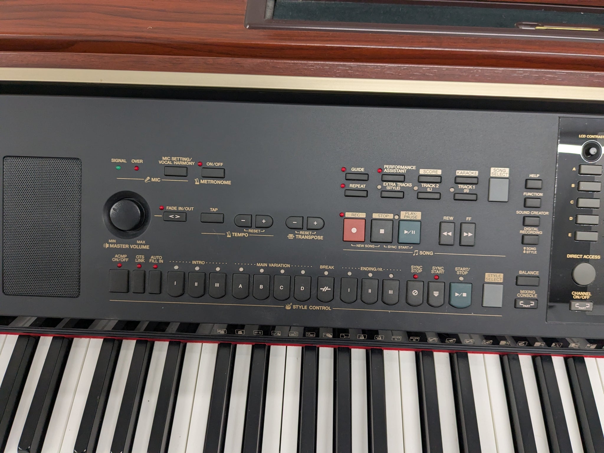 【YAMAHA Clavinova】CVP303 Yamaha Clavinova CVP-303 Digital Piano arranger + stool in